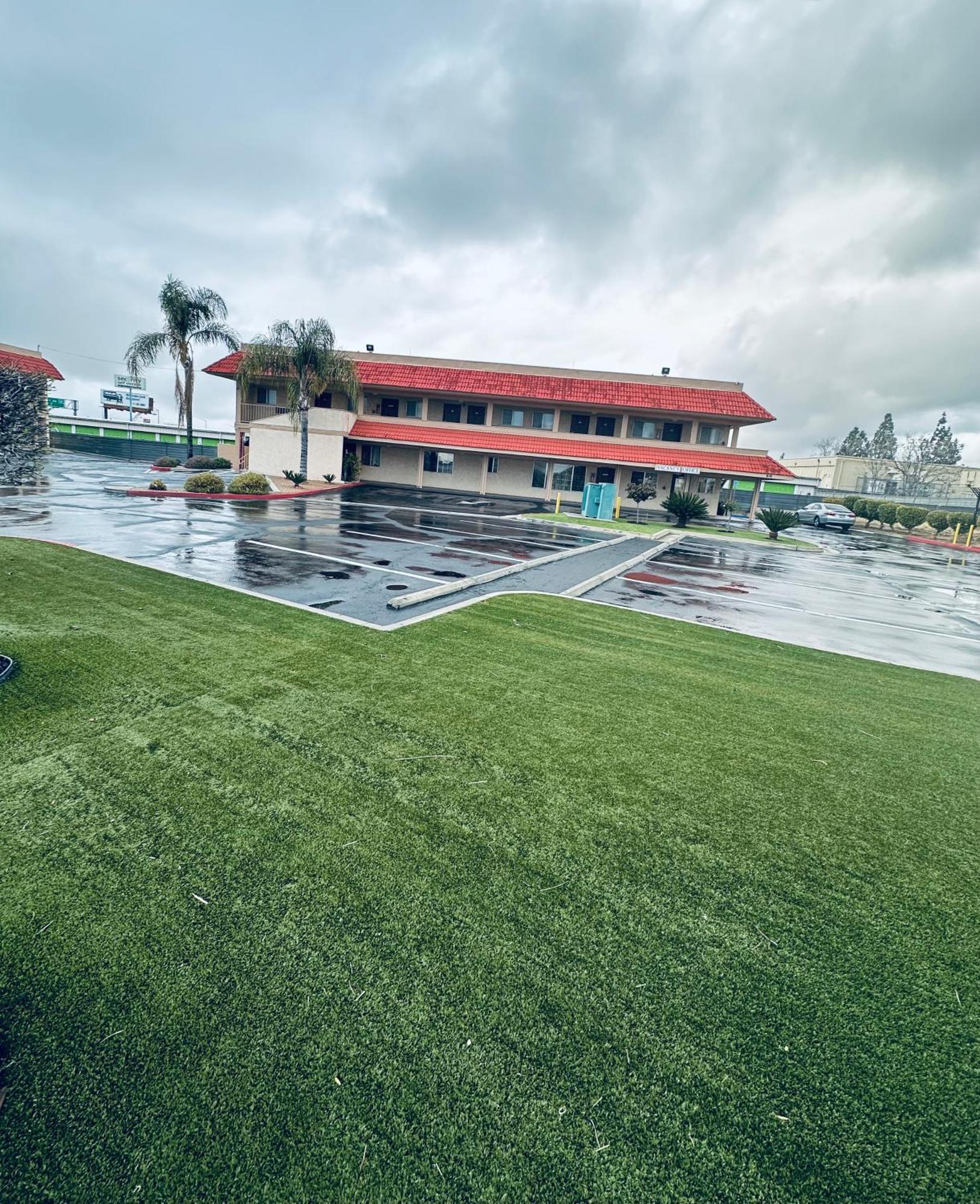 Americas Best Value Inn Calimesa Bagian luar foto